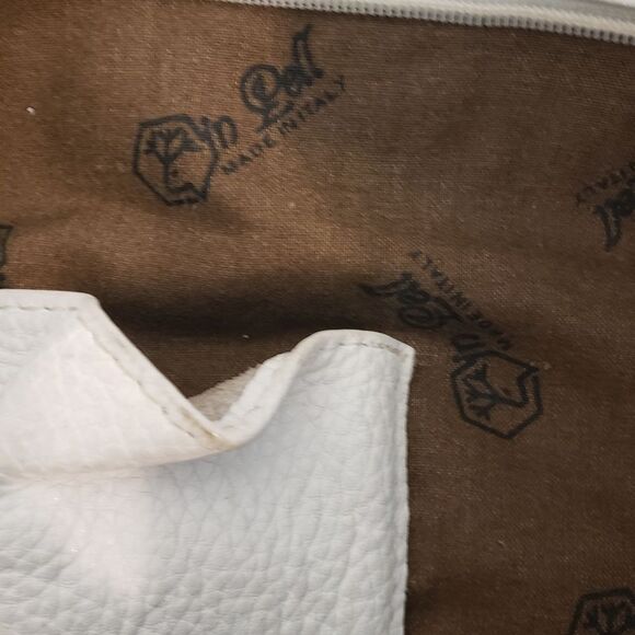 Valentina Leather Handbag Made in Italy - Picture 7 of 10